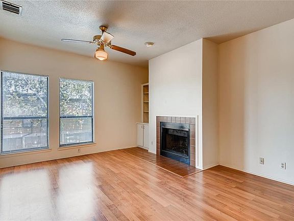 3rd image of 2905 Swisher St APT 203