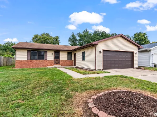 1913 Scarbrough Rd, Springfield, IL 62702