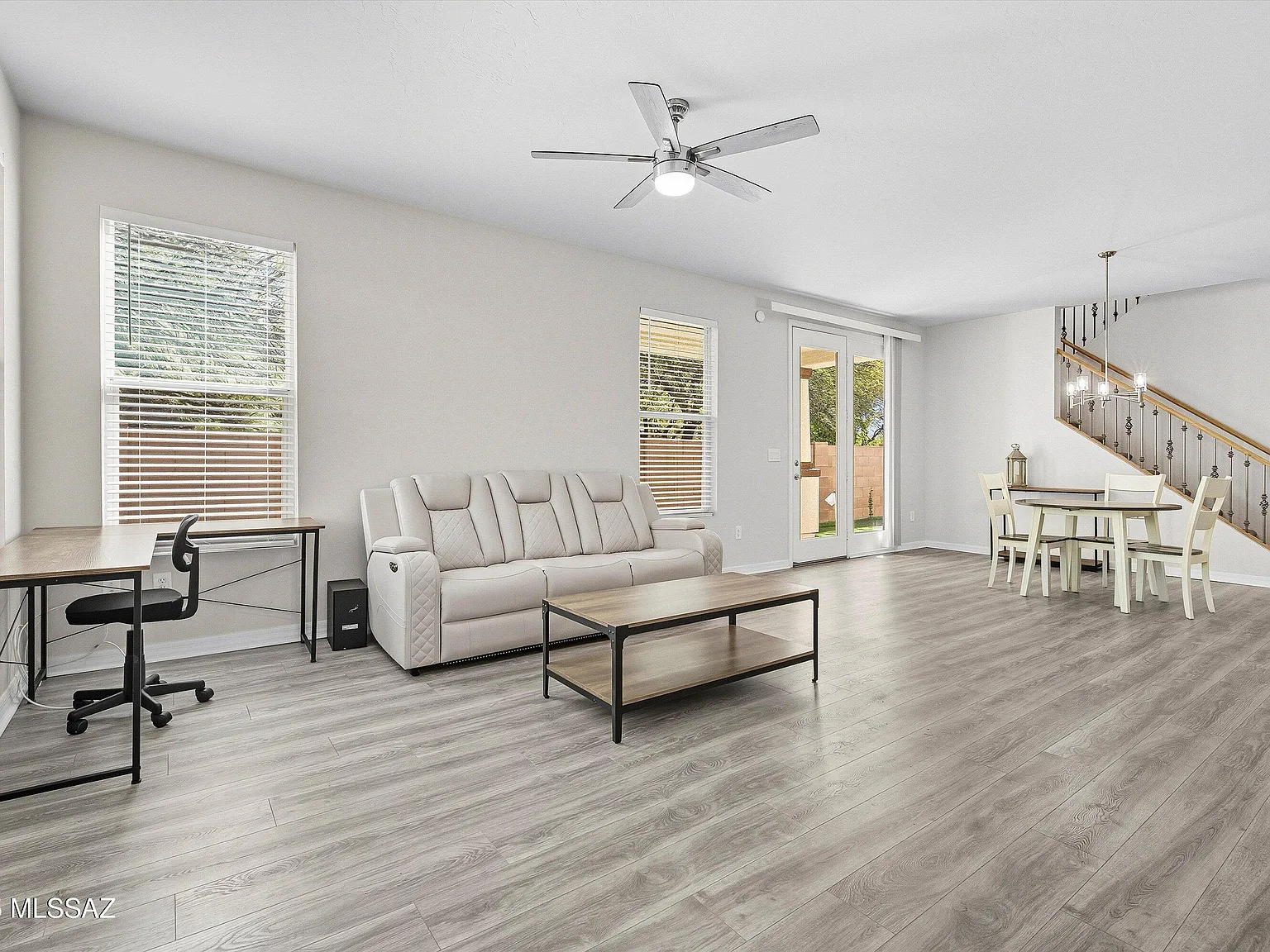 3 bed, 2.5 bath, 1817 sqft, $2,800 — Photo 4