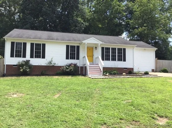6707 Hedges Rd, North Chesterfield, VA 23224