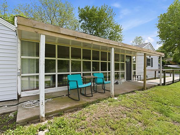 5th image of 2415 E Valley Water Mill Road