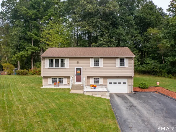 31 Saint Peters Court, Putnam, CT 06260
