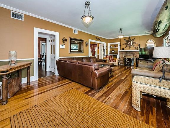 5th image of 613 Oak Ave