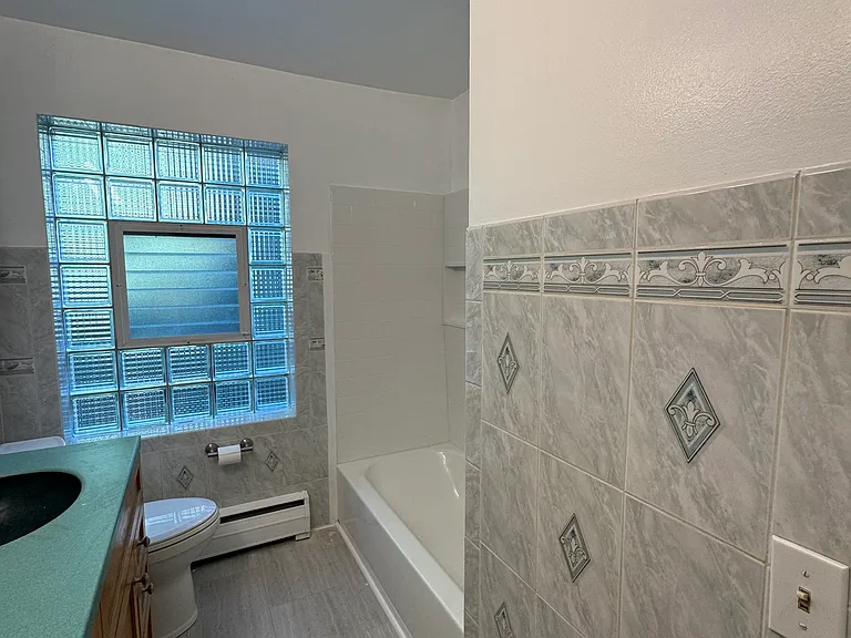 Main bathroom