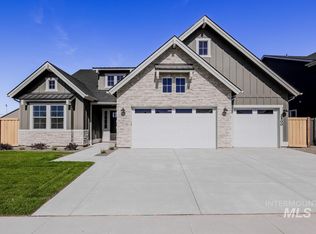 2500 E Tenzing Dr, Meridian, ID 83642