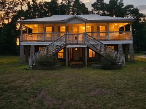 5963 Neals Landing Rd, Bascom, FL 32423
