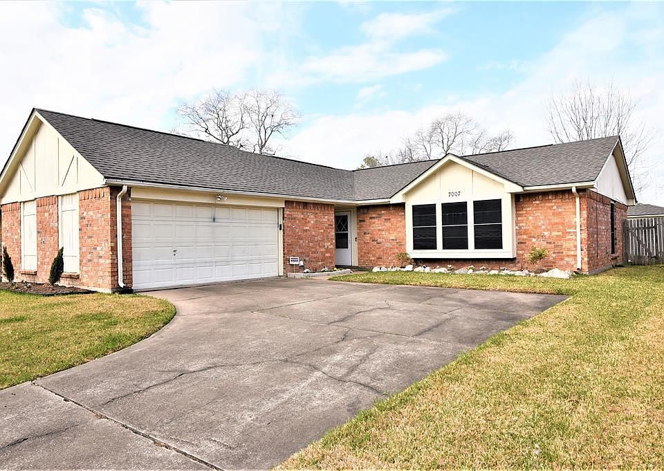 1st image of 7007 Tara Dr