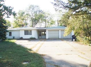 902 Cottage Rd, New Boston, IL 61272