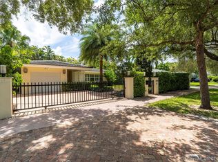 6905 Barquera St, Coral Gables, FL 33146