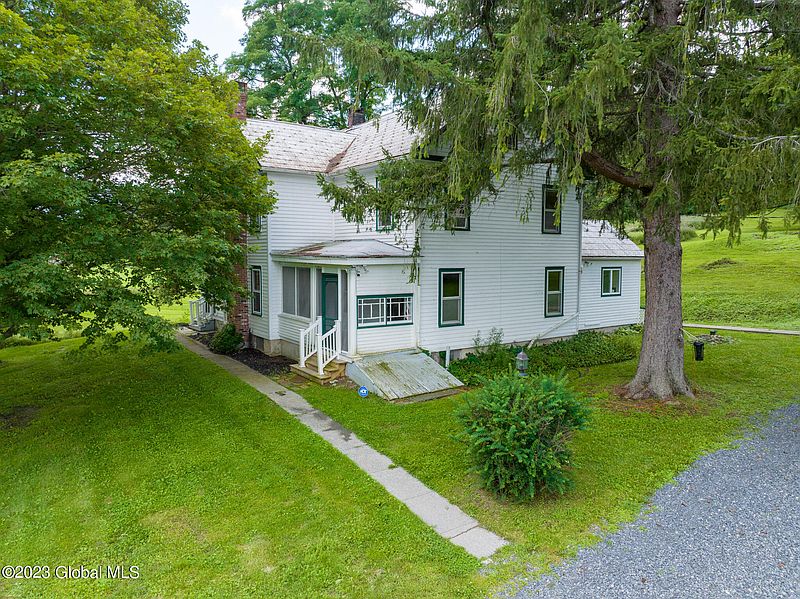 2nd image of 89 Payne Road