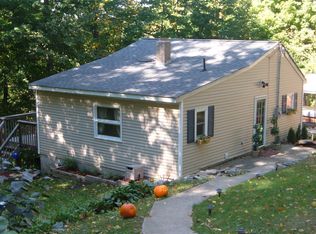 31 Paradise Hl, Highland Mills, NY 10930