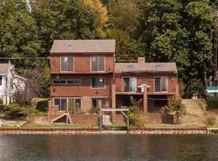 11731 S Lake Side Dr, Jerome, MI 49249