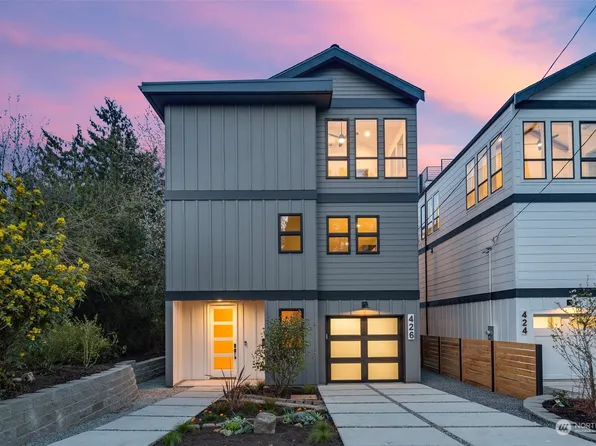 426 24th Avenue E, Seattle, WA 98112