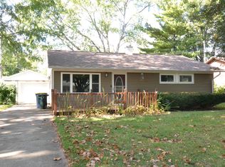 115 N Bittersweet Ln, Muncie, IN 47304