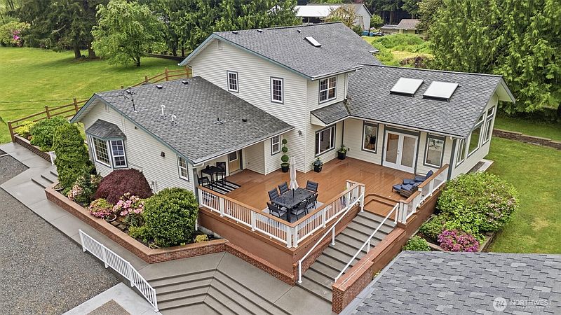 3rd image of 14529 50th Street NE