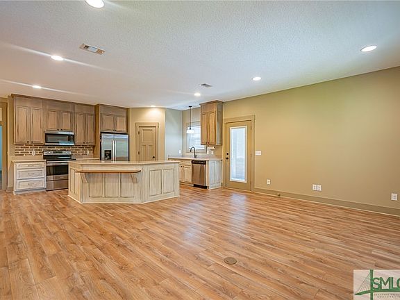 4th image of 119 Bulloch Bluff Drive