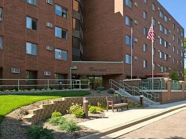 200 Levee Drive Apartments, 200 Levee Dr W #F4ffc7c81, Shakopee, MN 55379