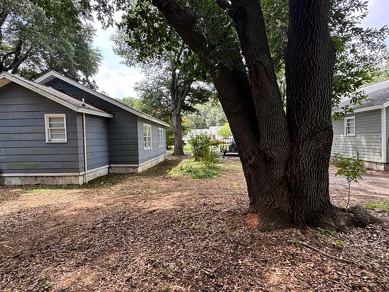 1010 E Carolina Ave — Photo 10