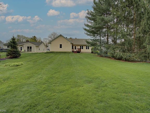 5th image of 109 Mapleridge Rd