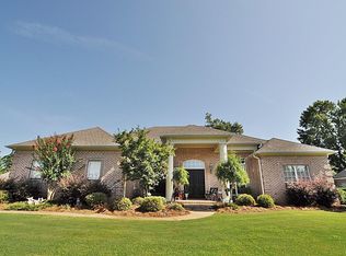 5076 Coonewah Trl, Tupelo, MS 38801