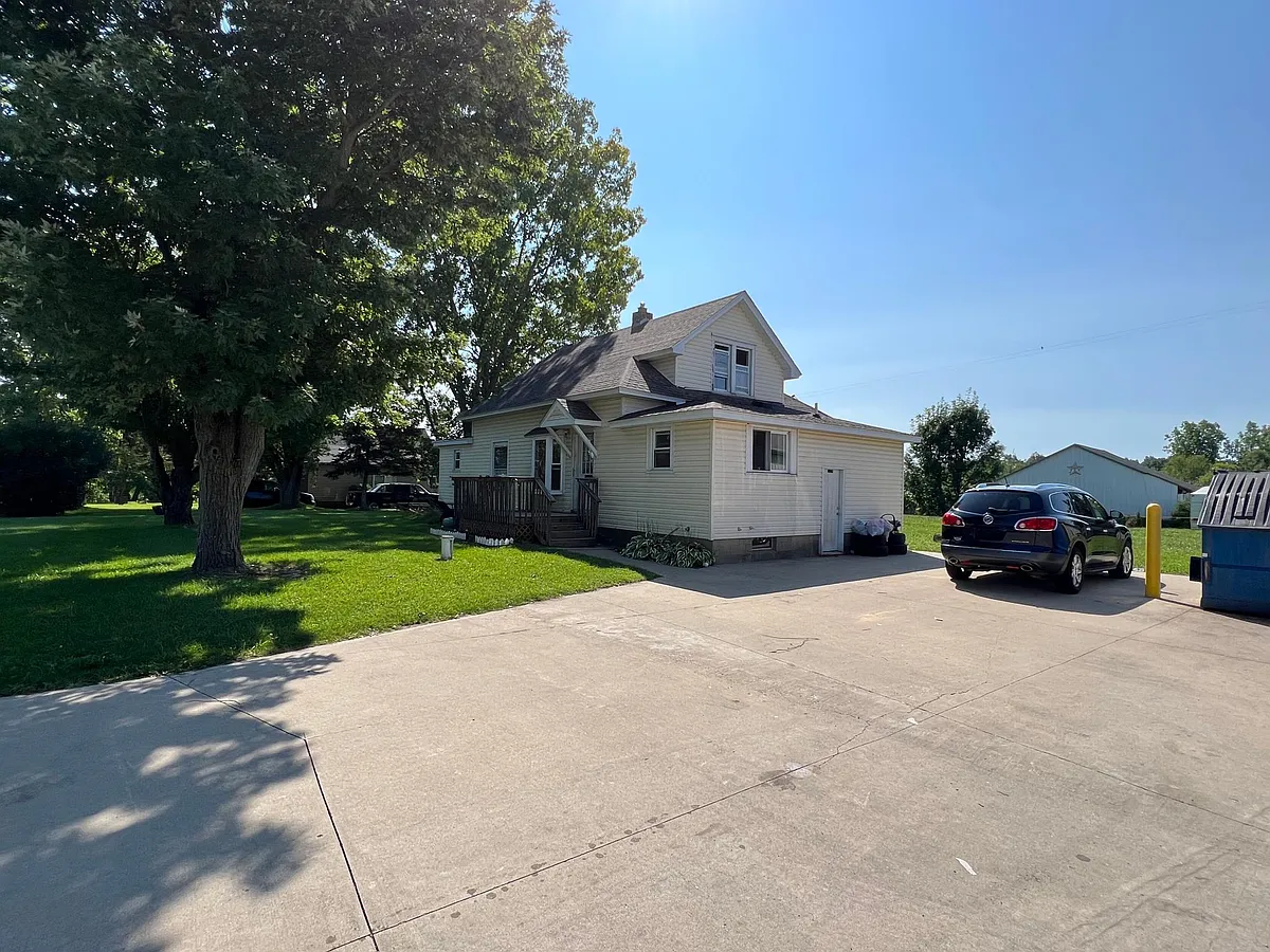 Building Photo - 2993 W Brewer Rd