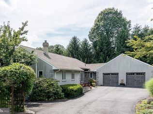106 Fairway Dr, Wernersville, PA 19565