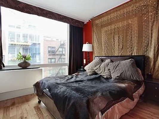 Sold by Corcoran | media 20