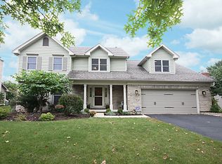 1242 Halladay Dr, Batavia, IL 60510
