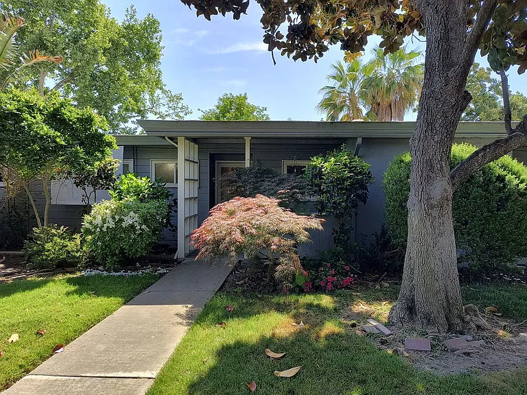 2806 Santa Paula Ct — Photo 1
