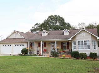 886 Sanders Rd, Jasper, AL 35504