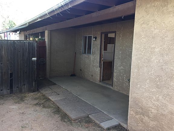 5th image of 2952 N Palo Verde Ave #A