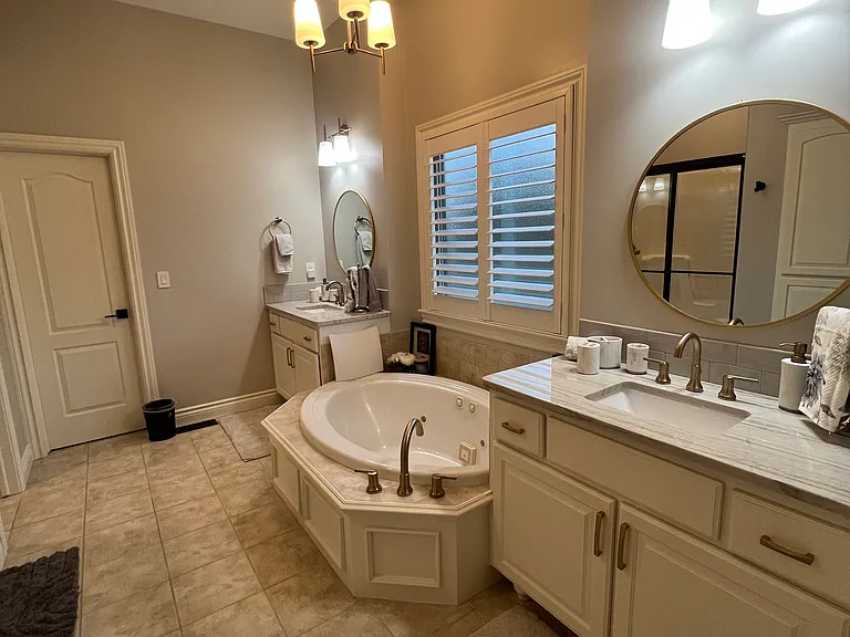 1867 N Peckham Ct — Photo 22