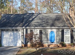 1906 Burgandy Dr, Charlotte, NC