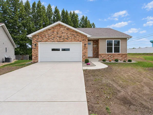 74 Prince William Ct, La Porte, IN 46350