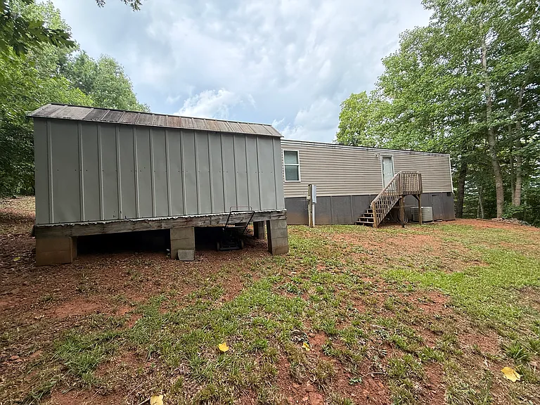 321 City Lake Dr — Photo 15