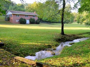 1114 Old Tomotla Rd, Marble, NC 28905