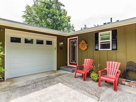 2nd image of 687 Gramma Ln