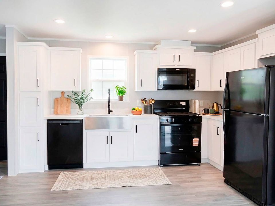 1st image of 425 S Shoup St #199