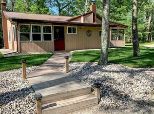 2421 N Centerline Rd, White Cloud, MI 49349