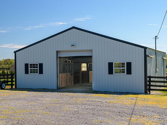 3rd image of 2690 Highway 64 E