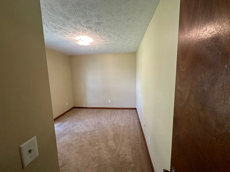 7850 Penelope Dr — Photo 23