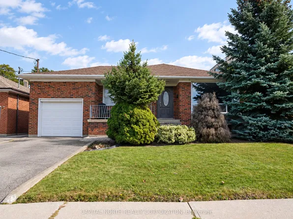 11 Erie St, Toronto, ON M6L 2P6