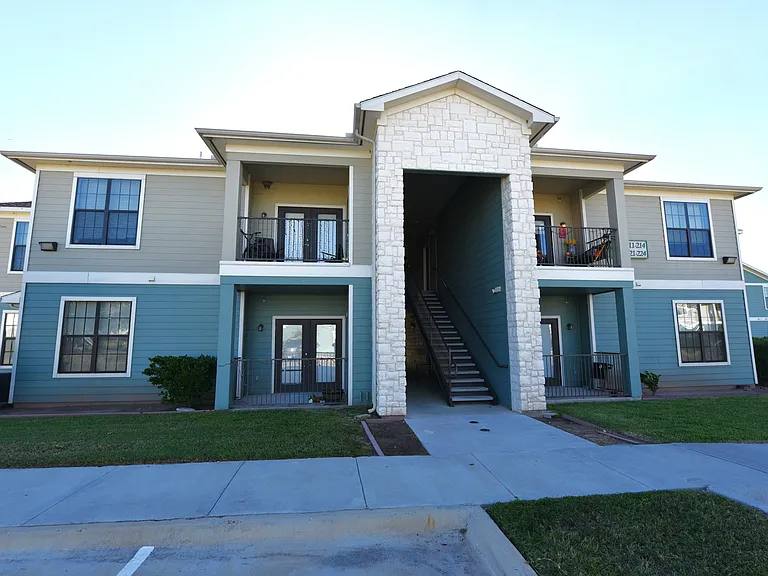 Seaside Landing Apartments — Photo 28