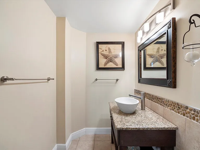 18260 N Bay Rd #304 — Photo 27