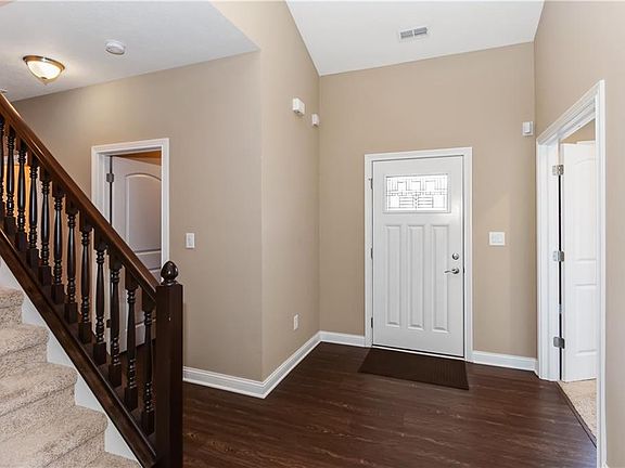 3rd image of 7443 Irick Ct
