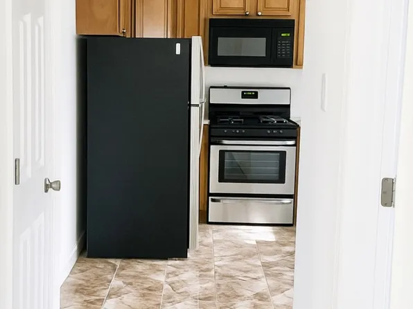 4 Saint James St #1J, Kingston, NY 12401