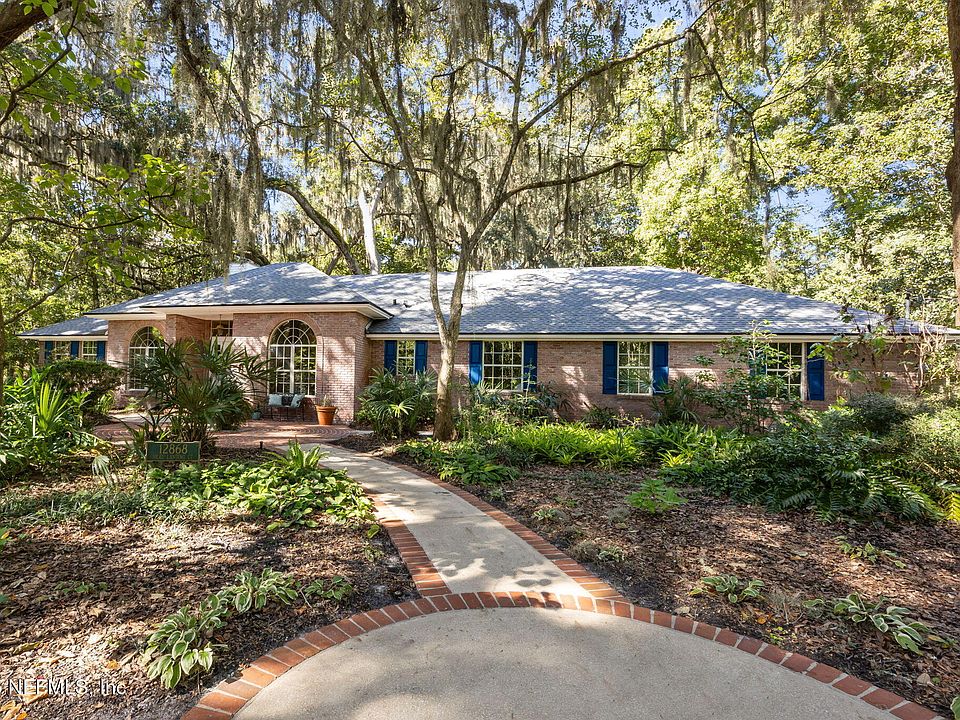 1st image of 12868 MEAD LANDING Court