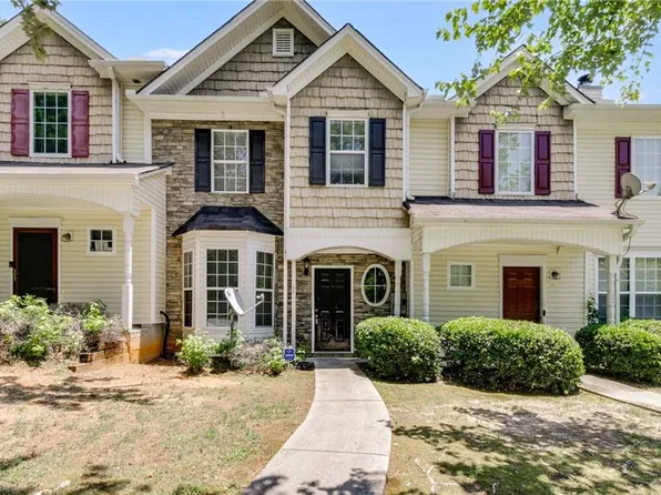 6088 Camden Forrest Ct, Riverdale, GA 30296