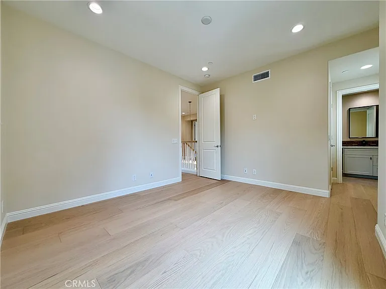 98 Pinnacle Dr — Photo 20