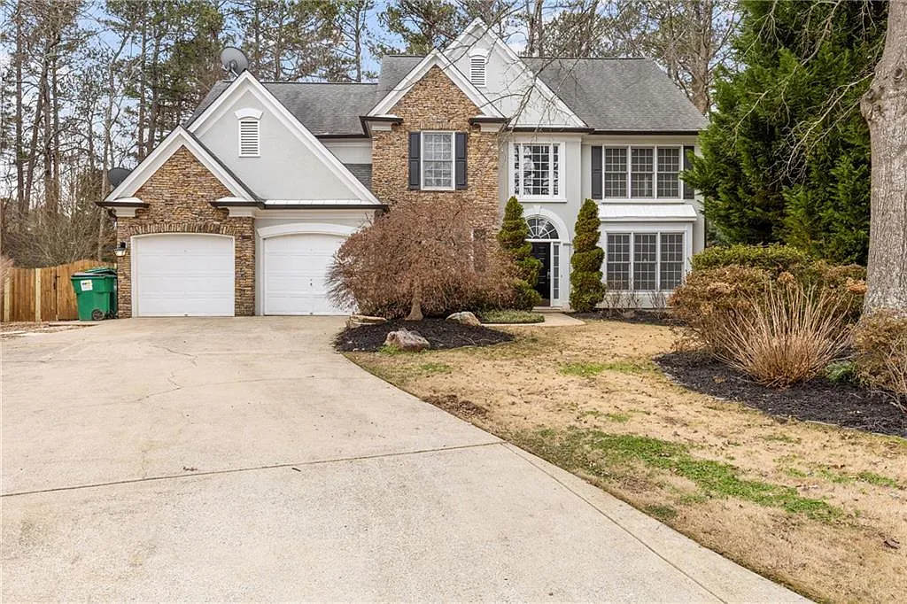 4 bed, 3.5 bath, 3201 sqft, $5,500 — Photo 1